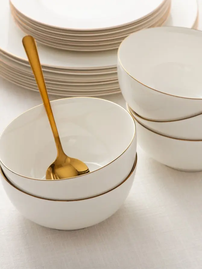Miseczka AUROO porcelanowa ze złotą obwódką 14 cm