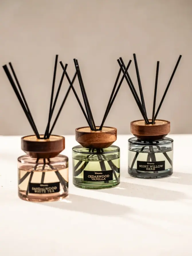 Zestaw dyfuzorów WOODY BLEND zapachowych 3 szt. x 100 ml