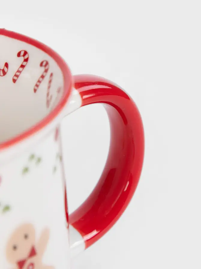Kubek UNIS porcelanowy z ciastkiem i czerwonym uchem 0,4 l