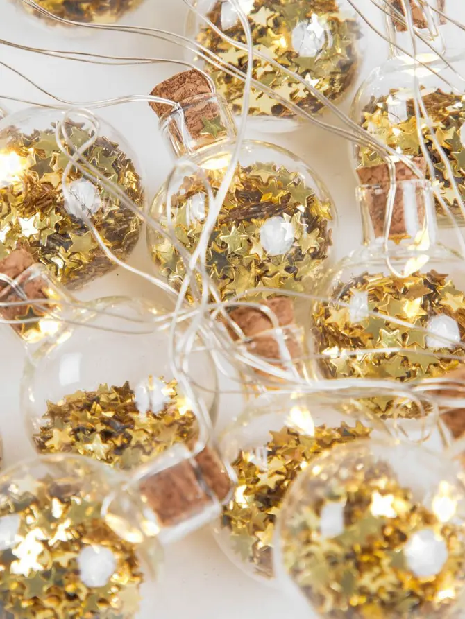 Lampki SPARKES okrągłe ze złotymi gwiazdkami confetti 15 LED, 170 cm
