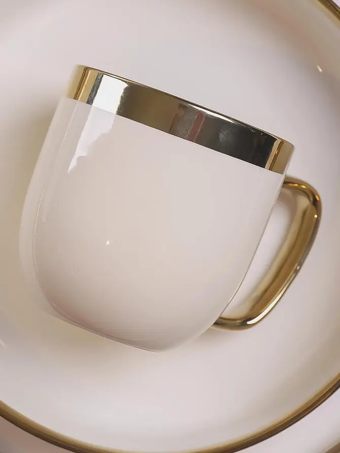 Kubek SINNES porcelanowy biały 0,28 l