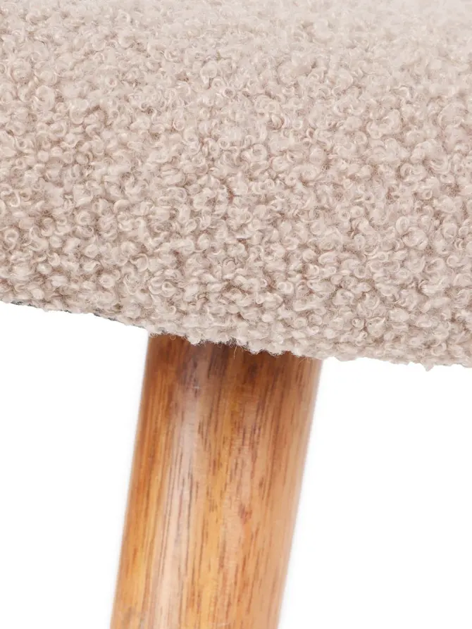 Podnóżek MOSS TEDDY BOUCLE w tkaninie TEDDY beżowy 61x41x38 cm